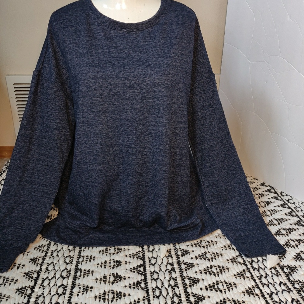 32Heat crew neck